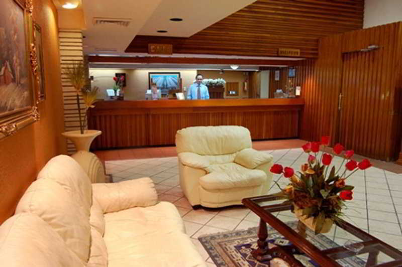 Hotel Real Plaza San Luis Potosí Eksteriør billede